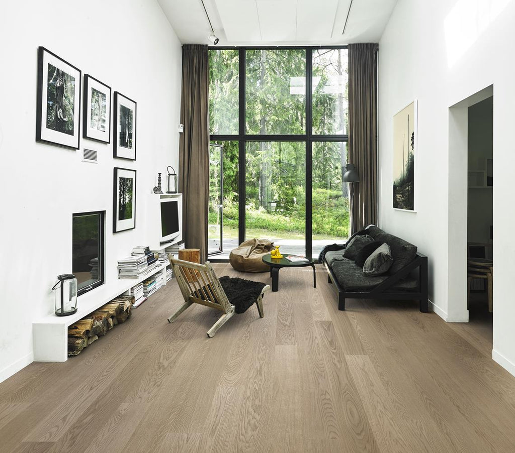 Parchet triplu stratificat Kahrs Stejar Prague Lac Mat