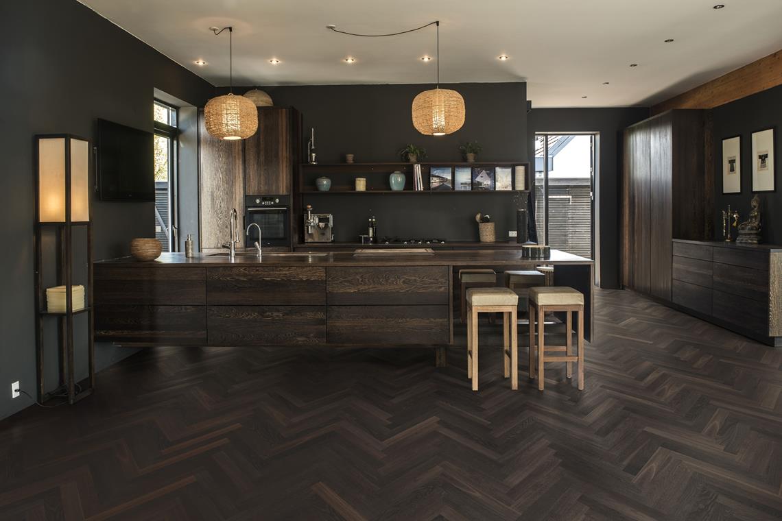 Parchet dublu stratificat Herringbone Kahrs Stejar AB Smoked Oiled, 490 x 70 x 11 mm