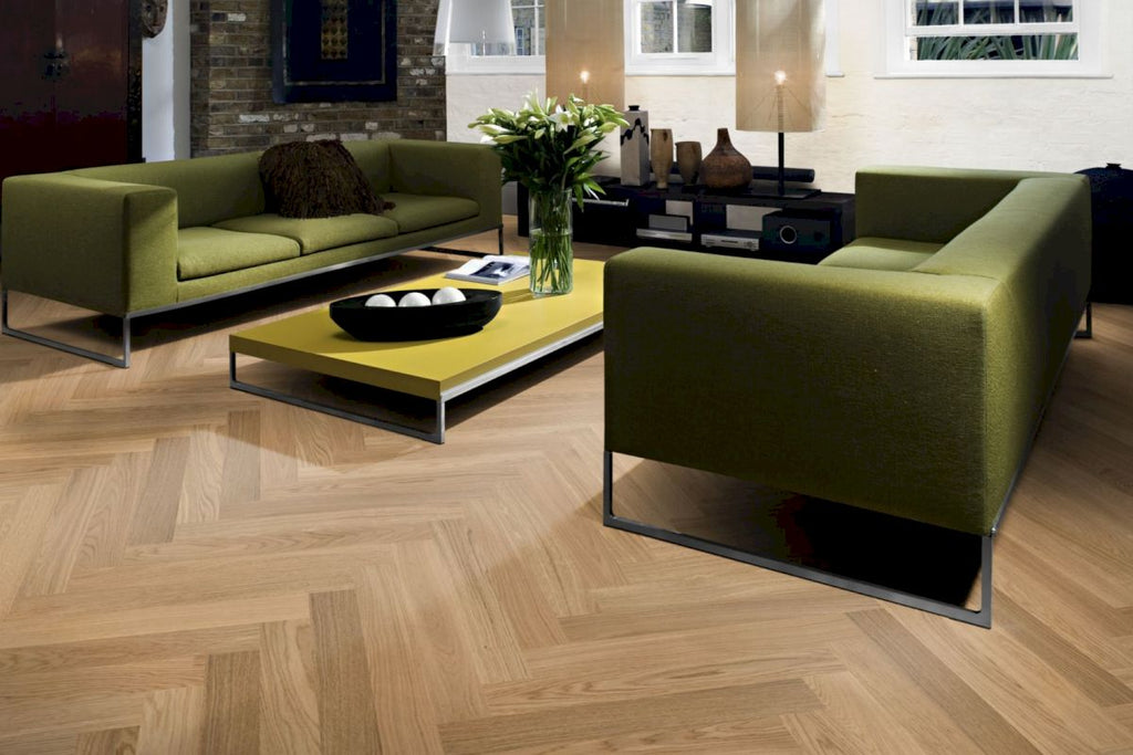 Parchet triplu stratificat Herringbone Kahrs Stejar AB Natural Matt, 490 x 70 x 11 mm