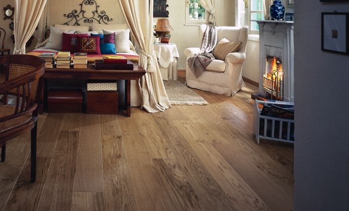 Parchet triplu stratificat Kahrs Stejar Burgundy, 2266 x 187 x 15 mm