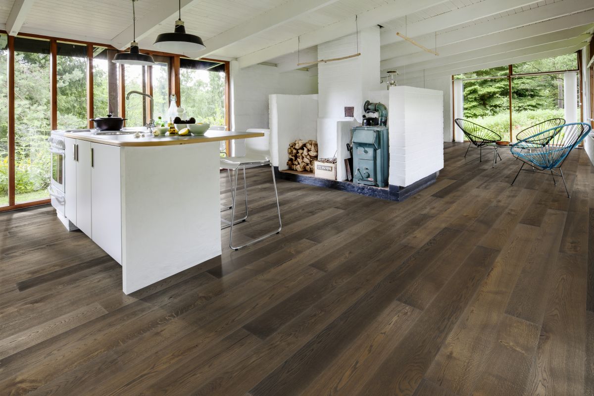 Parchet triplu stratificat Karelia Stejar Story 187 Smoked Truffle 2266 x 187 x 15 mm
