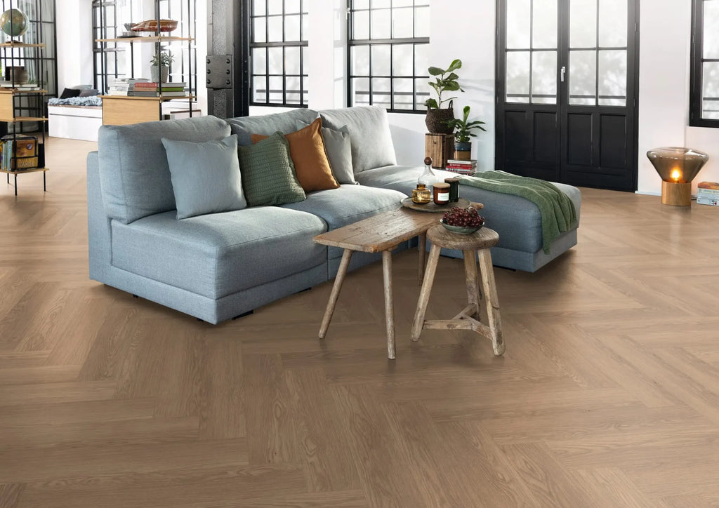 Parchet laminat Egger EL2134 Stejar Baronia maro Herringbone