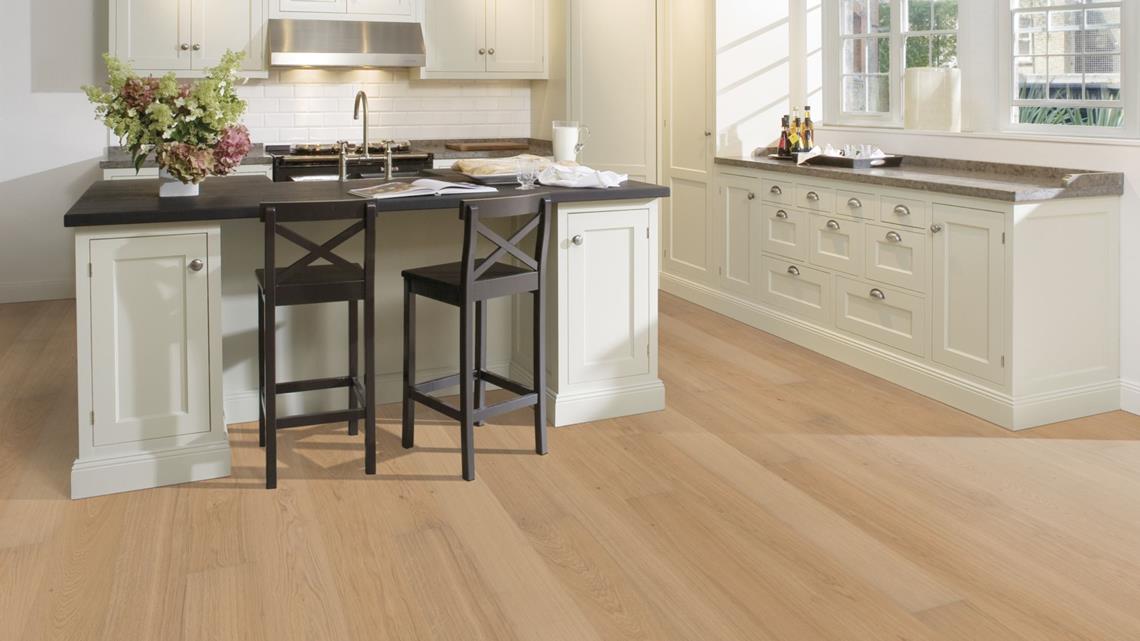 Parchet triplu stratificat Kahrs Stejar AB White Oiled 1800 x 180 x 11 mm
