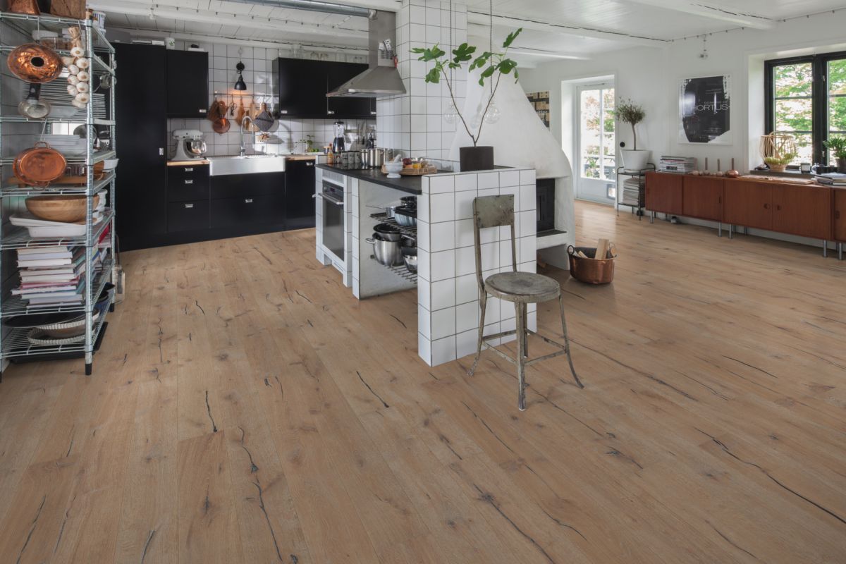 Parchet triplu stratificat Kahrs Stejar Kinda, 2420 x 187 x 15 mm