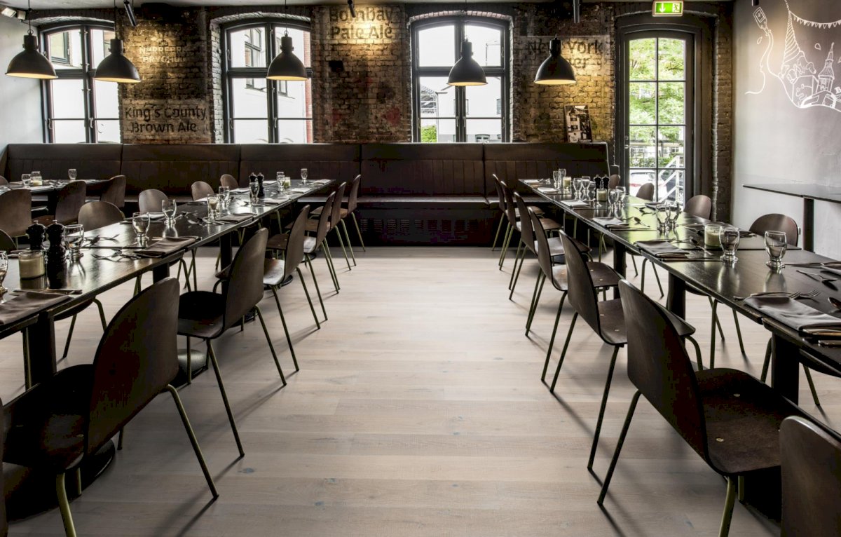 Parchet triplu stratificat Kahrs Stejar Locatelli, 1900 x 190 x 15 mm