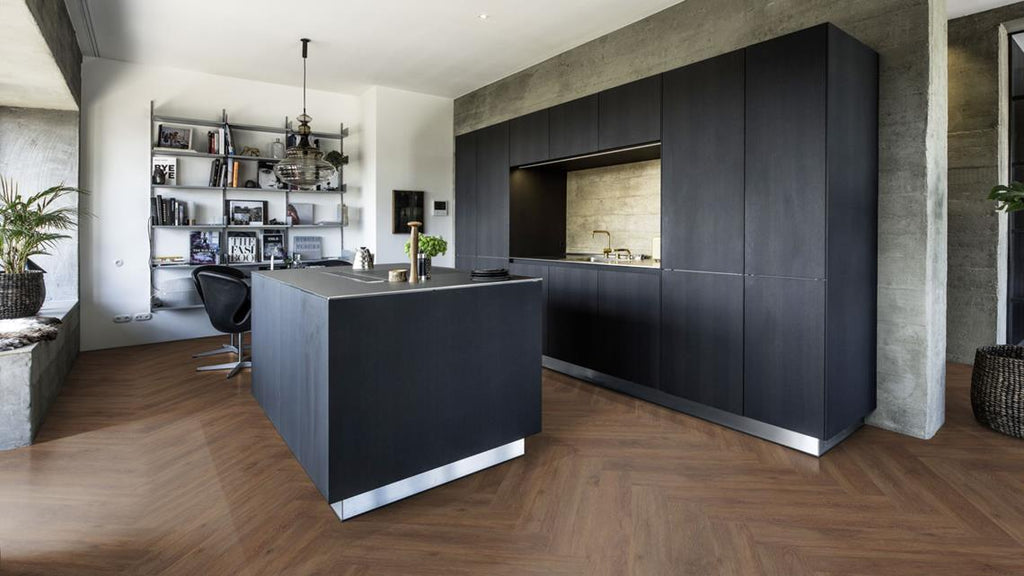 Parchet SPC Kahrs Belluno Herringbone, 720 x 120 x 5 mm